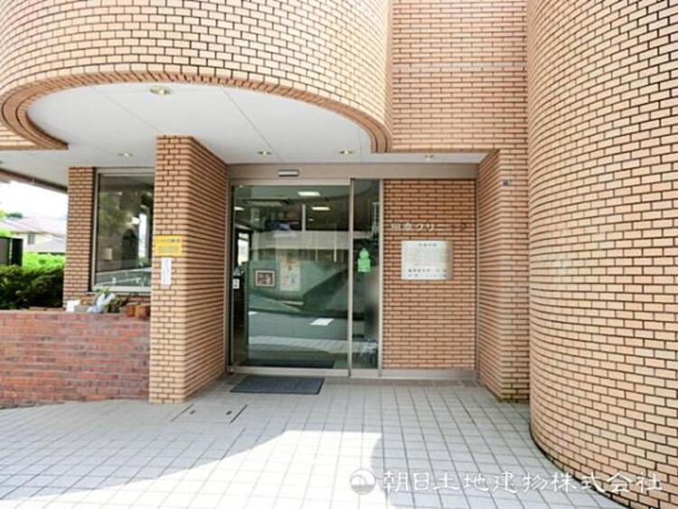 周辺 【田奈クリニック】1070ｍ　頭痛やめまいなど脳の症状に強く、頭痛外来や認知症外来などもあり通常の一般内科より一歩踏み込んだ診療が可能です。土日診療も行っており便利です。