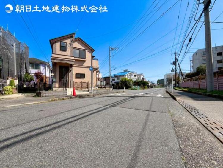 外観 すぐのご見学や資料請求など、お気軽にお問い合わせください