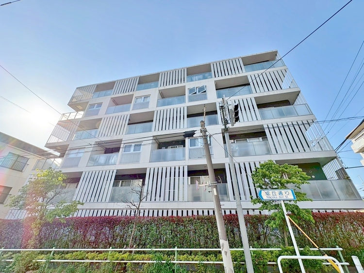 外観 資料には掲載していない情報が、現地にはたくさんあります。是非一度、現地をご確認ください。