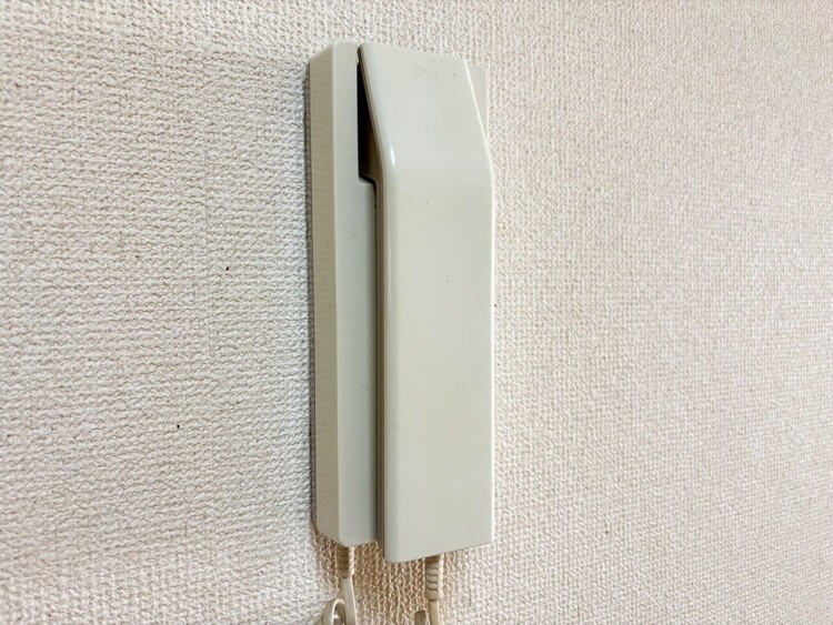 その他 室内にはインターホンを設置。快適と安らぎを合わせた優しい設計。