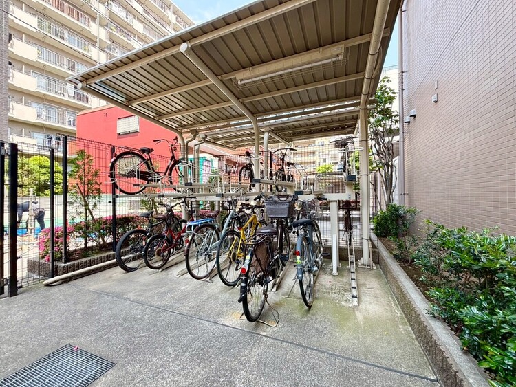 その他 駐輪場も綺麗に整頓されています。※空き状況は都度ご確認下さい。