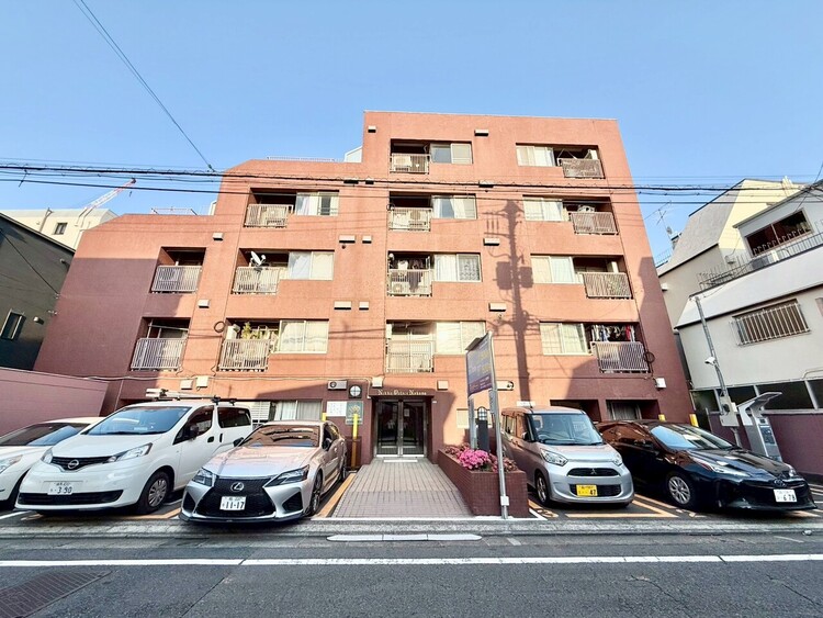 その他 飽きのこないシンプルモダンな外観です。