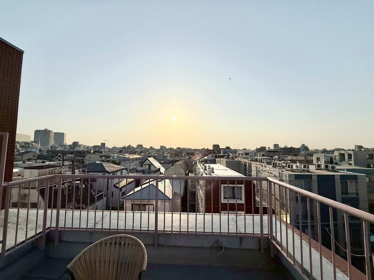 その他 朝の澄んだ空気や、夕方に吹く清々しい風を感じられるバルコニー。