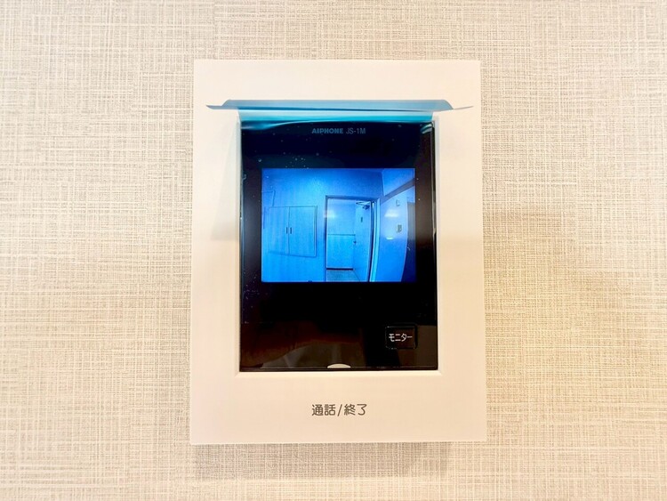 その他 誰が来てもわかる様にモニター付きインターホンを設置。