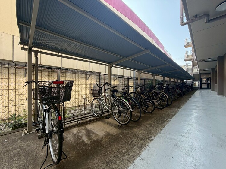 その他 駐輪場も綺麗に整頓されています。※空き状況は都度ご確認下さい。