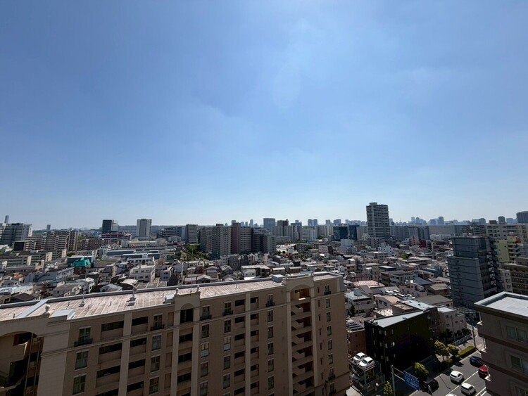 その他 眺望や窓からの景色が良いと、家で過ごす時間も快適です。