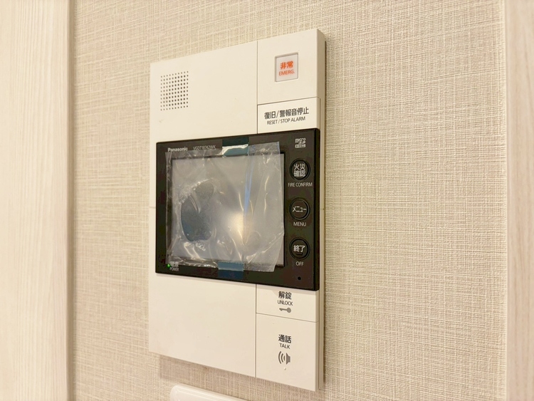 その他 誰が来てもわかる様にモニター付きインターホンを設置。