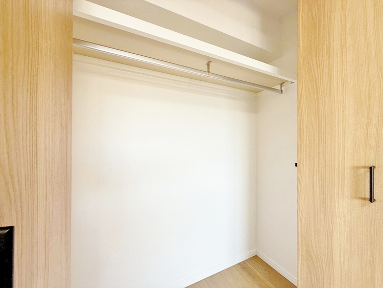収納 居室にはクローゼットがあり、荷物もスッキリ収納して快適にお過ごしいただけます。