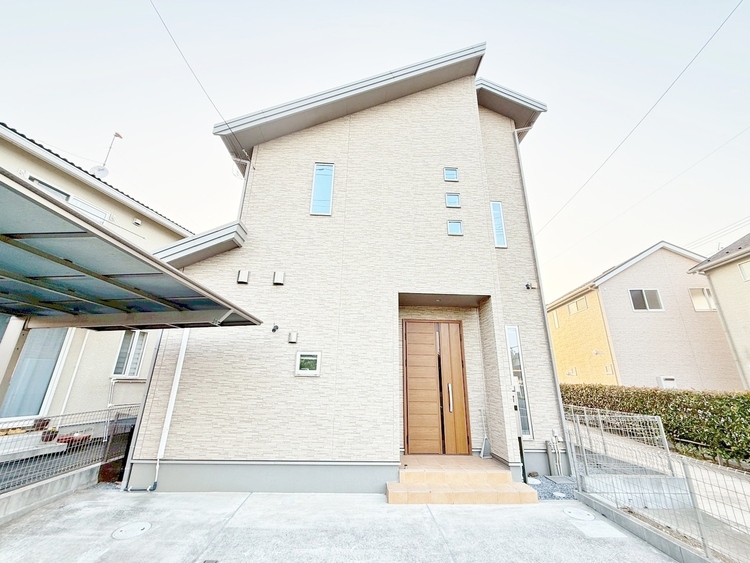 外観 資料には掲載していない情報が、現地にはたくさんあります。是非一度、現地をご確認ください。