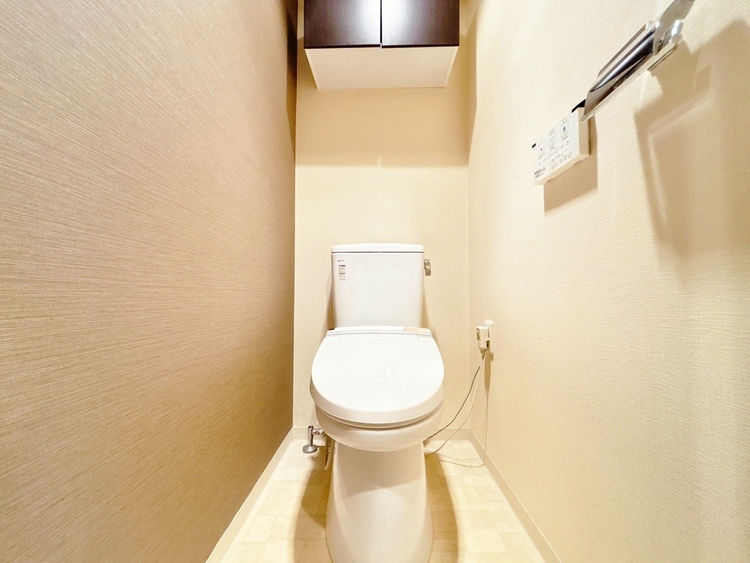 トイレ 暮らしの中のさりげないひとときの快適さにも、こだわりを、持って設備を配しております。