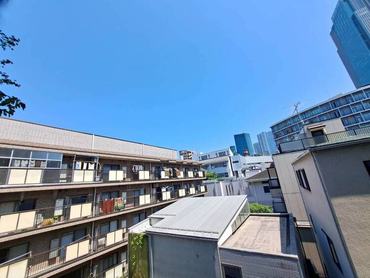 その他 眺望や窓からの景色が良いと、家で過ごす時間も快適です。