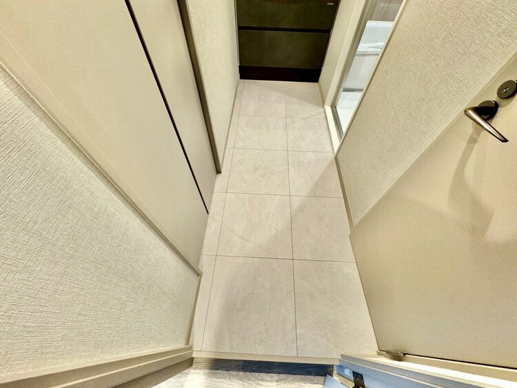 その他 十分な広さの脱衣所。