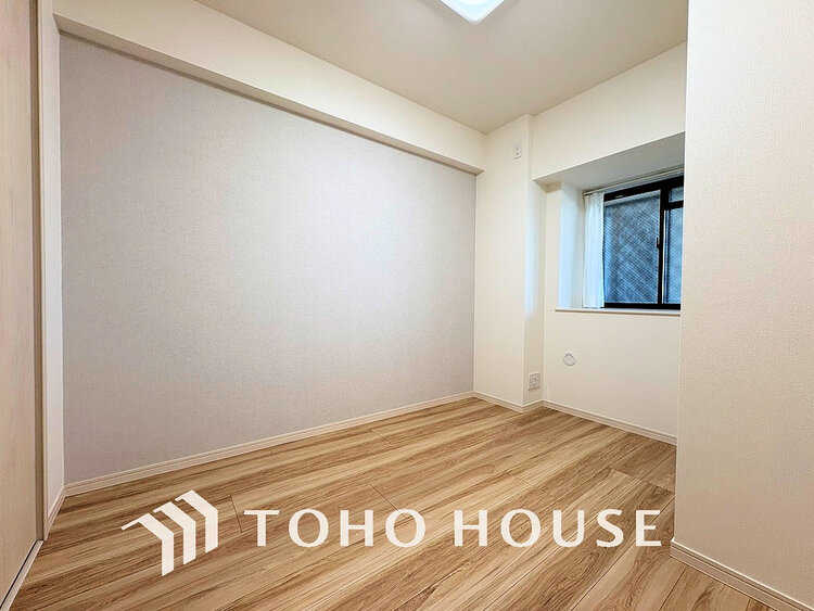 内装 シンプルですっきりとした室内は飽きのこない居心地の良い雰囲気