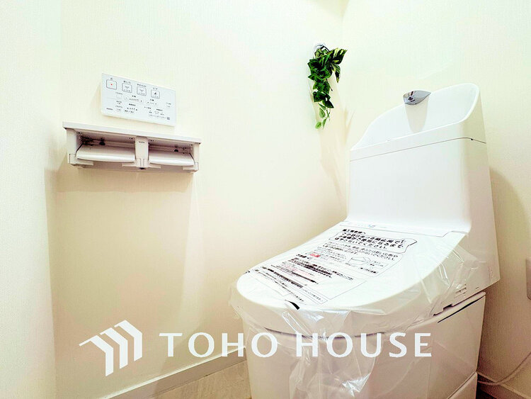 トイレ トイレには快適な温水洗浄便座付