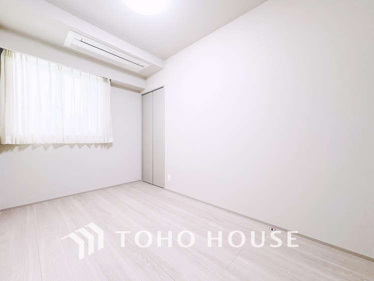 内装 【PRIVATE ROOM】◆属毛離裏◆子は父を手本とし、母に愛育されて成長する。家族の深い繋がり。いつまでも大切にしたい。