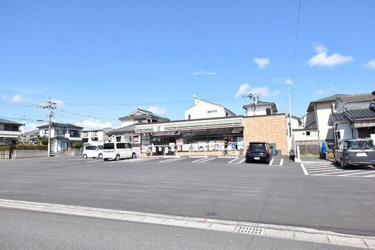 周辺 セブンイレブン坂之上6丁目店 徒歩 約9分（約690m）
