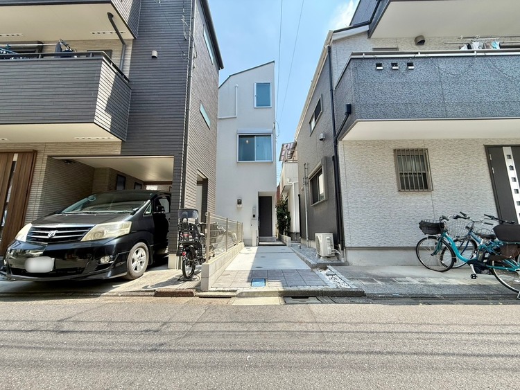 外観 ライフプランニングからローンまで、一貫してご説明させていただきます。お気軽にお問い合わせくださいませ。