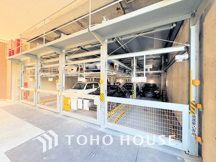駐車場 駐車場（料金・空き状況はご確認ください）