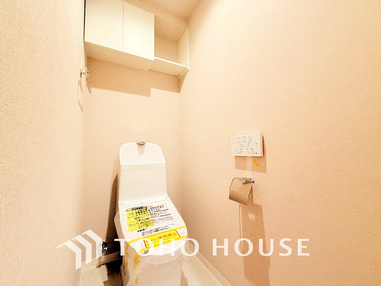 トイレ トイレには快適な温水洗浄便座付