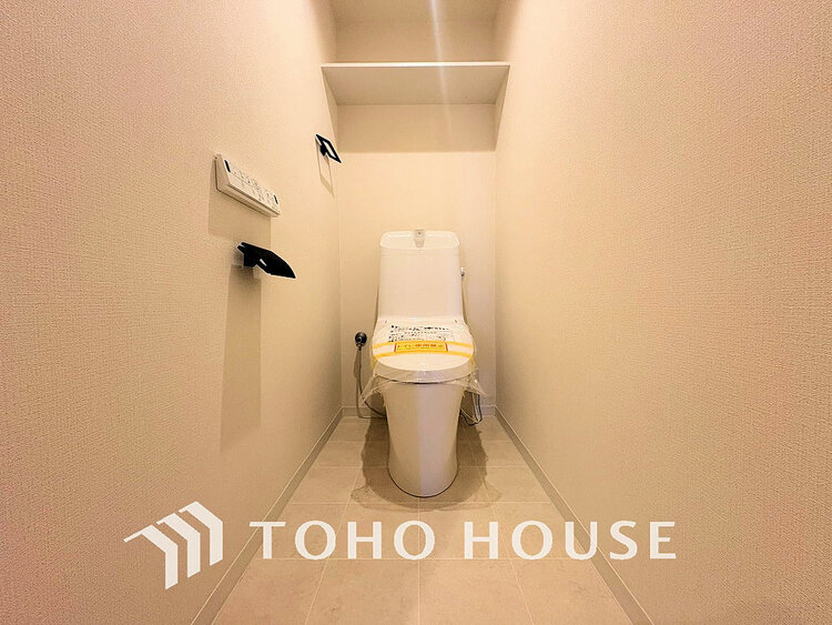 トイレ トイレには快適な温水洗浄便座付