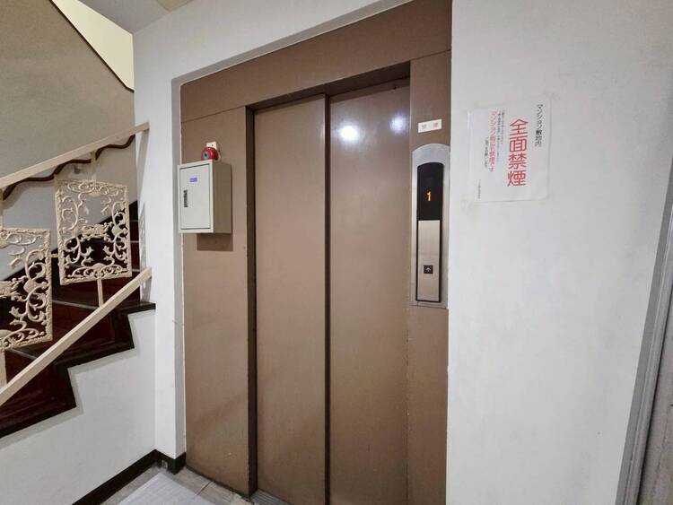 その他 エレベーター完備のため荷物が多くなっても安心。