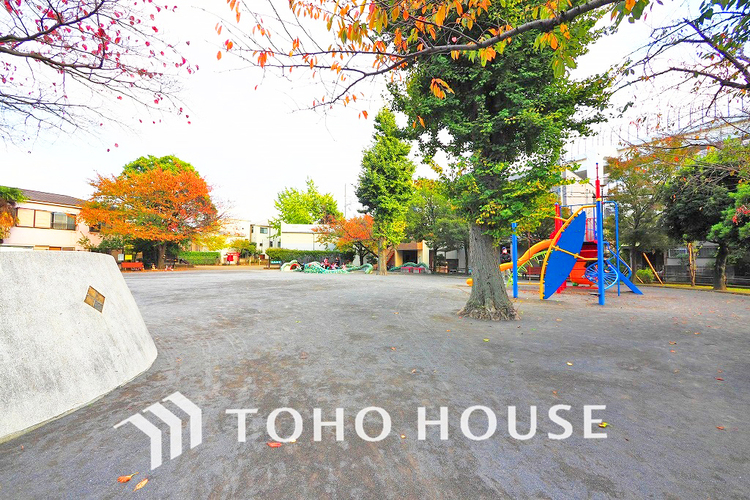 周辺 生麦神明公園　距離300m