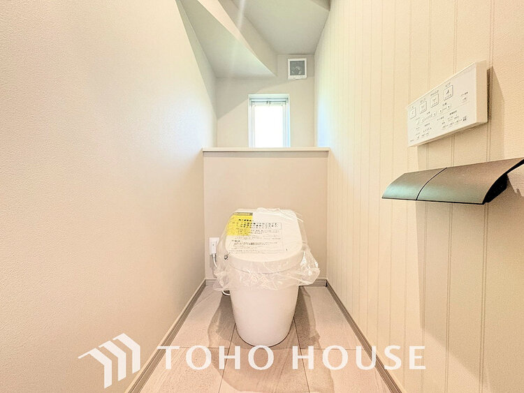 トイレ トイレには快適な温水洗浄便座付