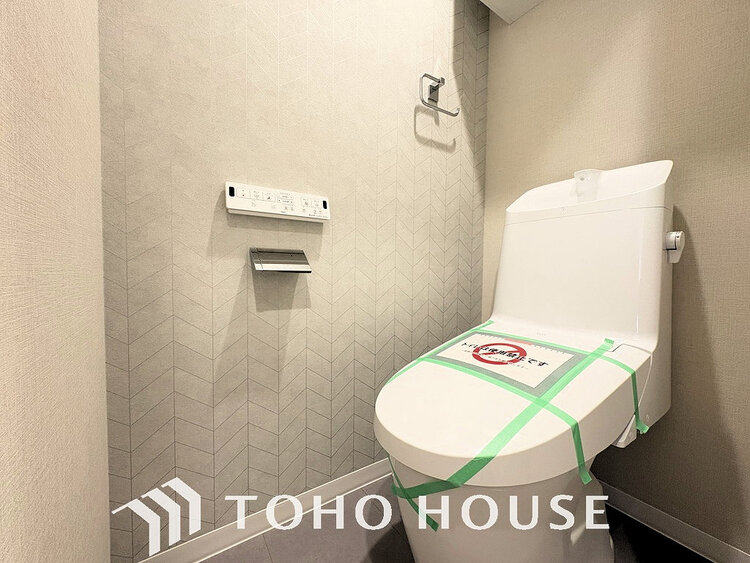 トイレ トイレには快適な温水洗浄便座付