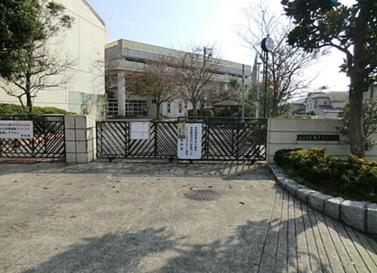 周辺 横浜市立南戸塚中学校まで約1200ｍ