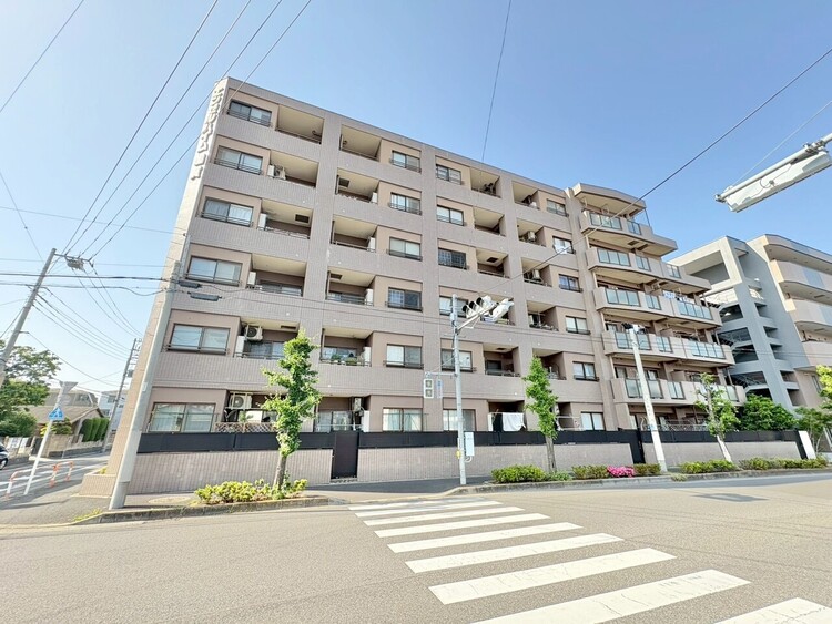 外観 ライフプランニングからローンまで、一貫してご説明させていただきます。お気軽にお問い合わせくださいませ。