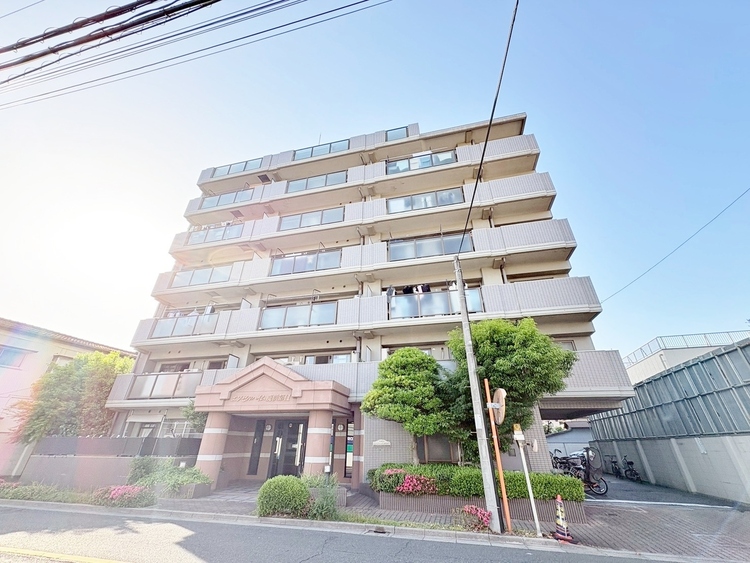 外観 資料には掲載していない情報が、現地にはたくさんあります。是非一度、現地をご確認ください。