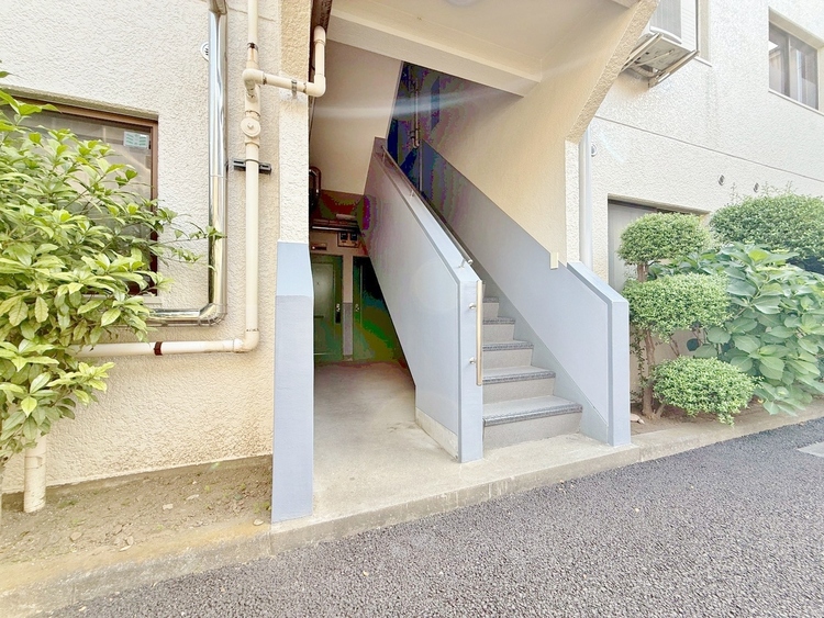 エントランス エントランスは、毎日の行き帰りで使う大事な空間です。