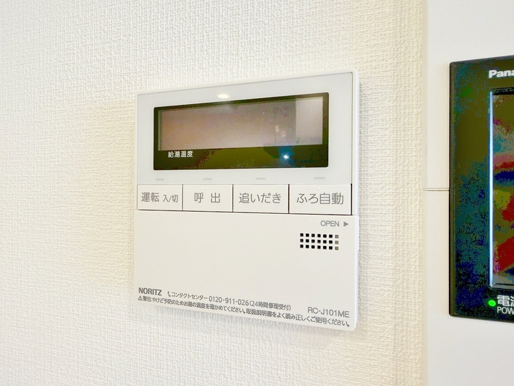 設備 見やすい画面で操作しやすい給湯パネルです。