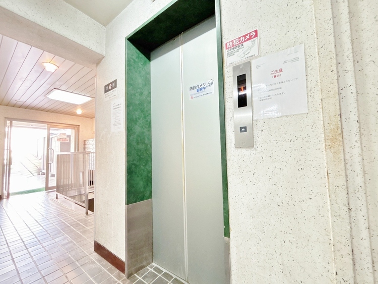 その他 エレベーターの管理も、きちんと行き届いてます。