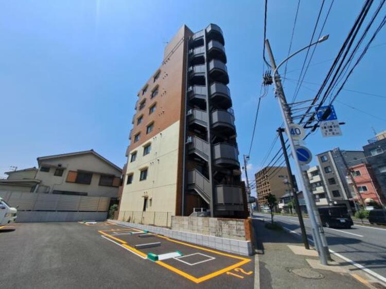 外観 豊かな居住性とクオリティが見事に調和した住空間は住まうことの喜びを感じさせてくれます。（2026.5.15撮影）