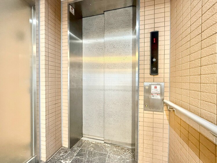 その他 エレベーター完備のため荷物が多くなっても安心。