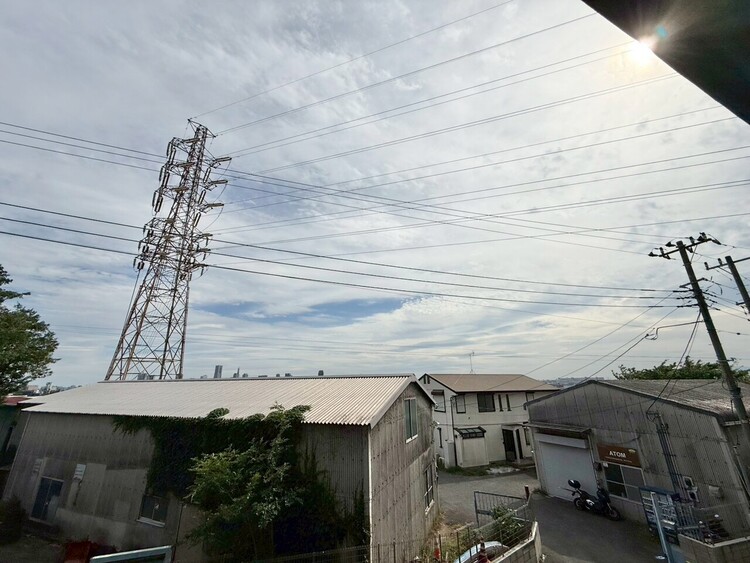 その他 眺望や窓からの景色が良いと、家で過ごす時間も快適です。