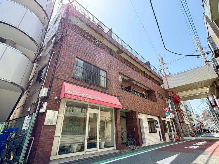 その他 飽きのこないシンプルモダンな外観です。