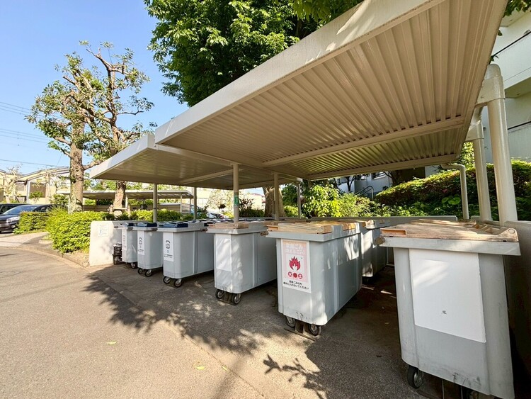 その他 ゴミ置場。綺麗に管理されております。