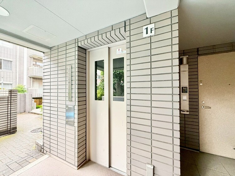 その他 エレベーター完備のため荷物が多くなっても安心。