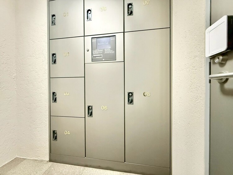 その他 十分な広さの脱衣所。