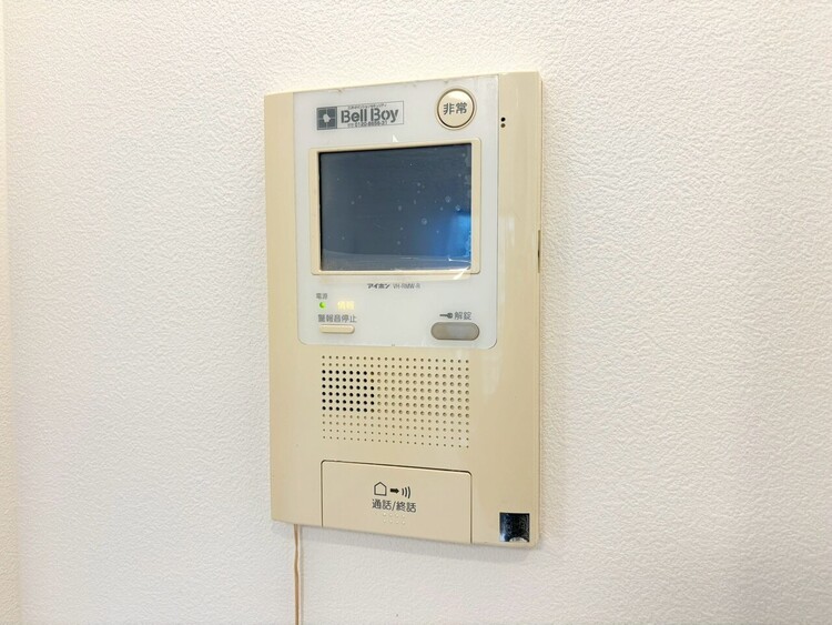 その他 誰が来てもわかる様にモニター付きインターホンを設置。