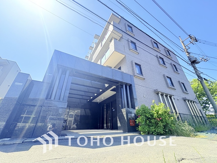 外観 〜2路線3駅利用可能な好立地〜大切なペットと暮らす専用庭付きリノベーション住戸〜