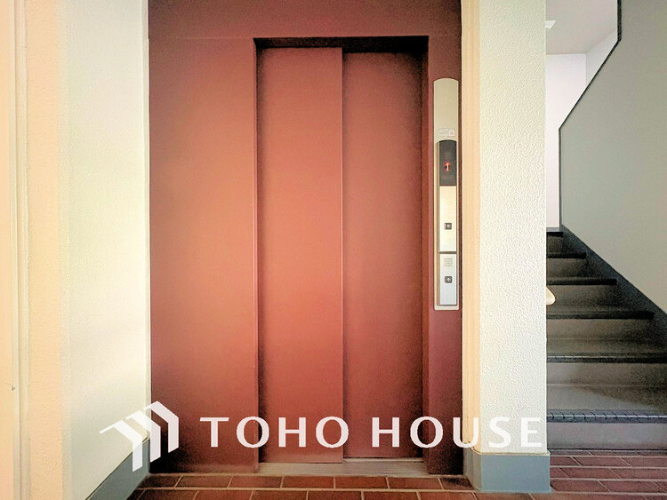 その他 エレベーター