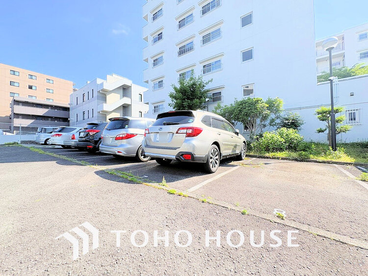 駐車場 駐車場（料金・空き状況はご確認ください）