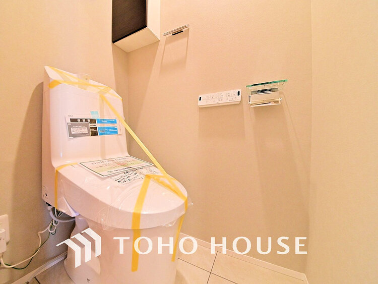 トイレ トイレには快適な温水洗浄便座付