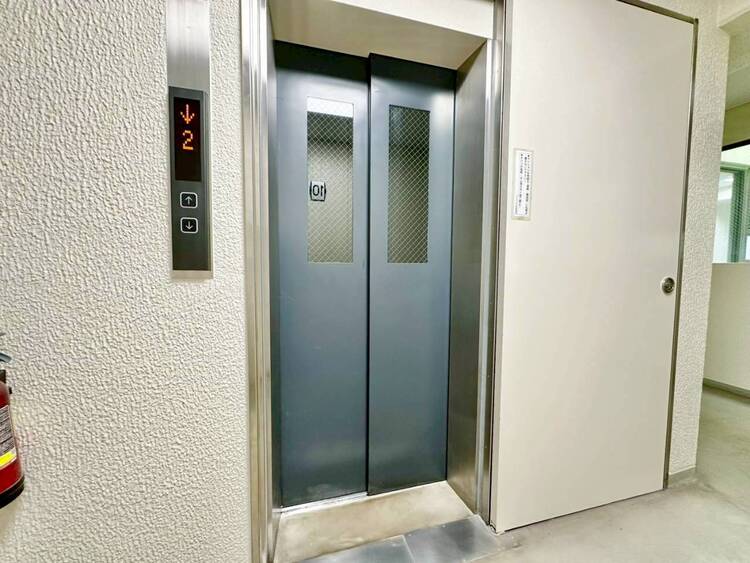 その他 エレベーター完備のため荷物が多くなっても安心。