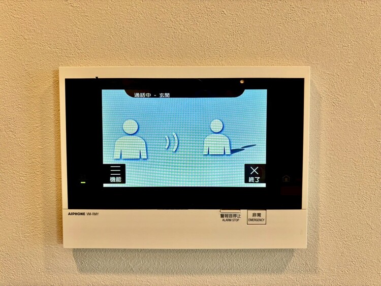 その他 誰が来てもわかる様にモニター付きインターホンを設置。