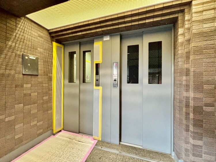 その他 エレベーター完備のため荷物が多くなっても安心。