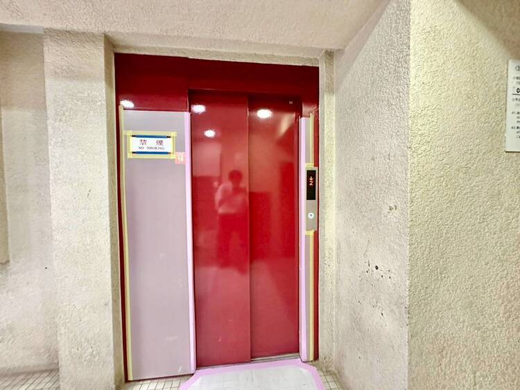 その他 エレベーター完備のため荷物が多くなっても安心。